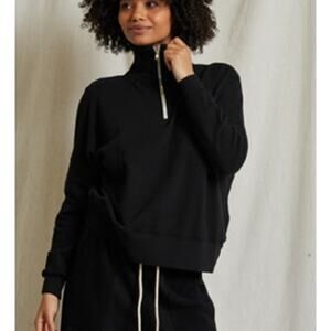 Perfect White Tee Maren 1/4 Zip Sweatshirt Medium True Black